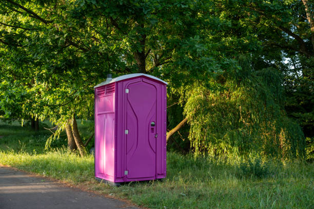 Portable Toilet Options We Offer in Lake Alfred, FL